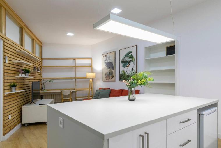Charming Madrid Vistillas - Estancias Temporales מראה חיצוני תמונה